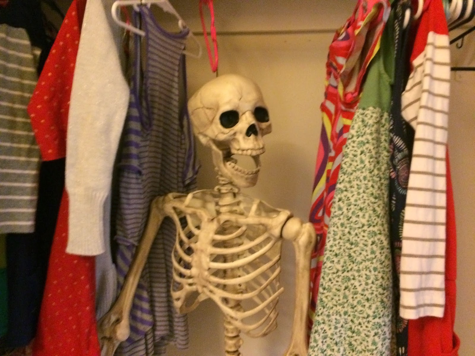 У всех свои скелеты в шкафу