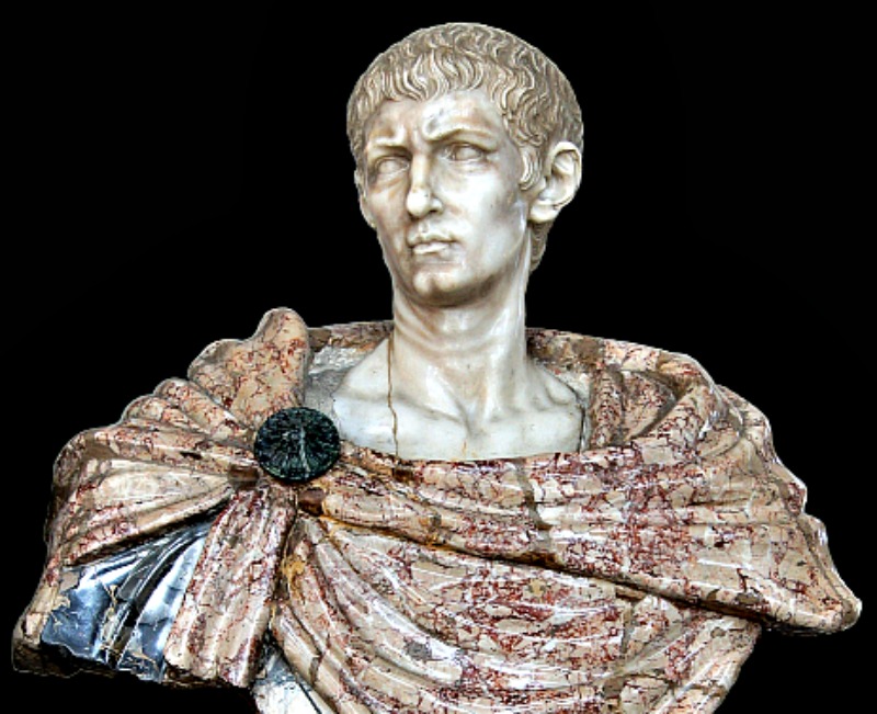 «примеры развращенности римских императоров?»